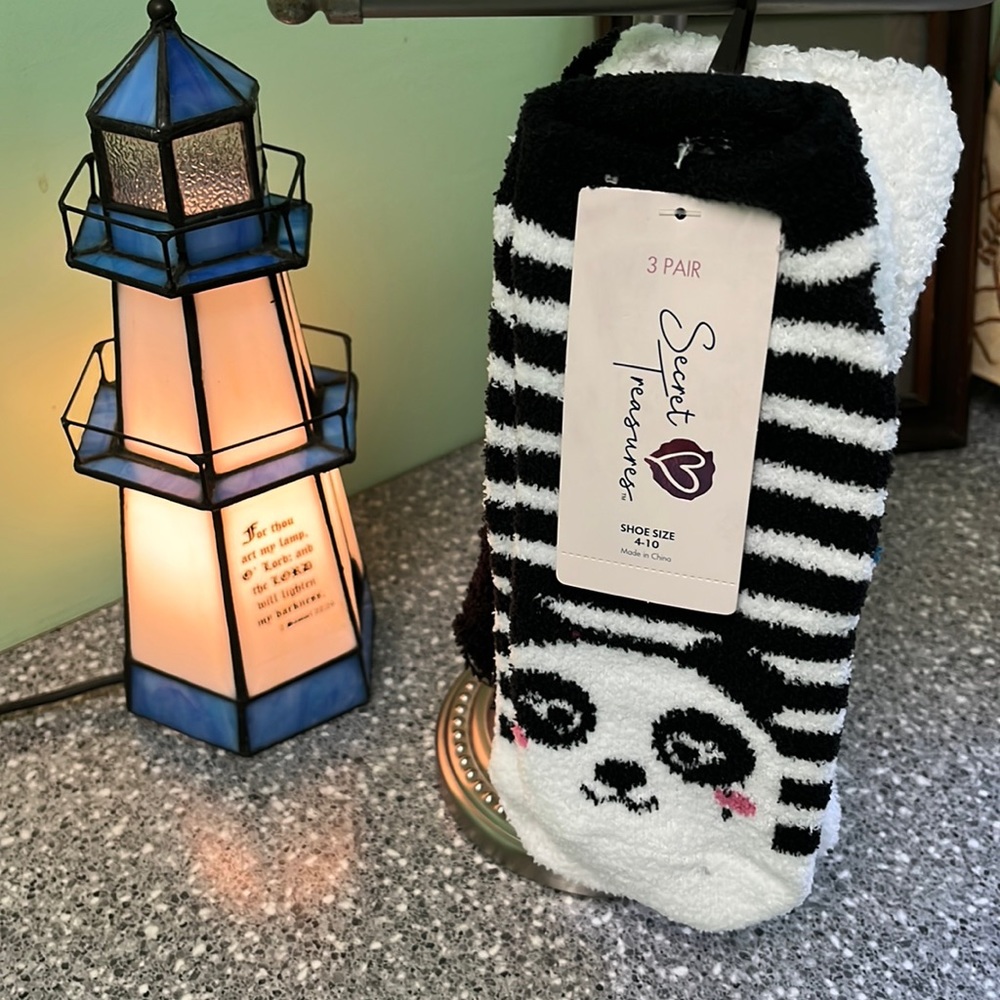 3 Pack fuzzy socks ankle length